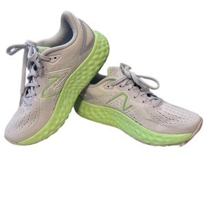 New Balance Women's Fresh Foam Evoz Running Shoes